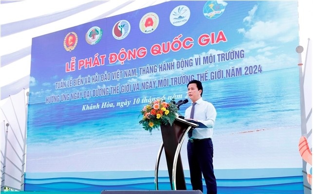 Vietnam Seas and Islands Week and Action Month for the Environment launched